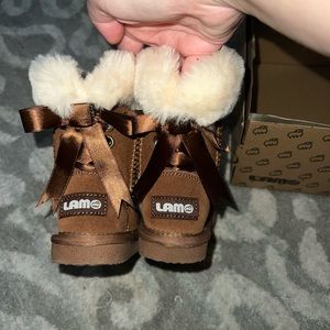Baby girl BRAND NEW Lam fur boots